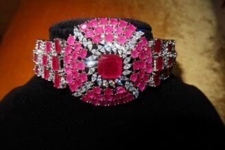 Ruby look choker set