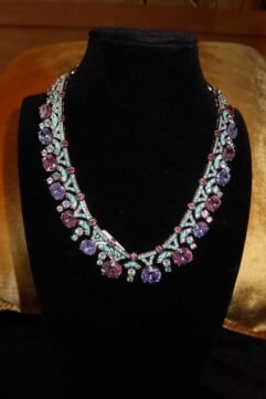 Elegant bridgerton set