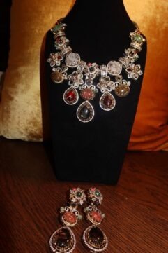 Sabyasachi necklace set