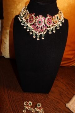 Kundan set